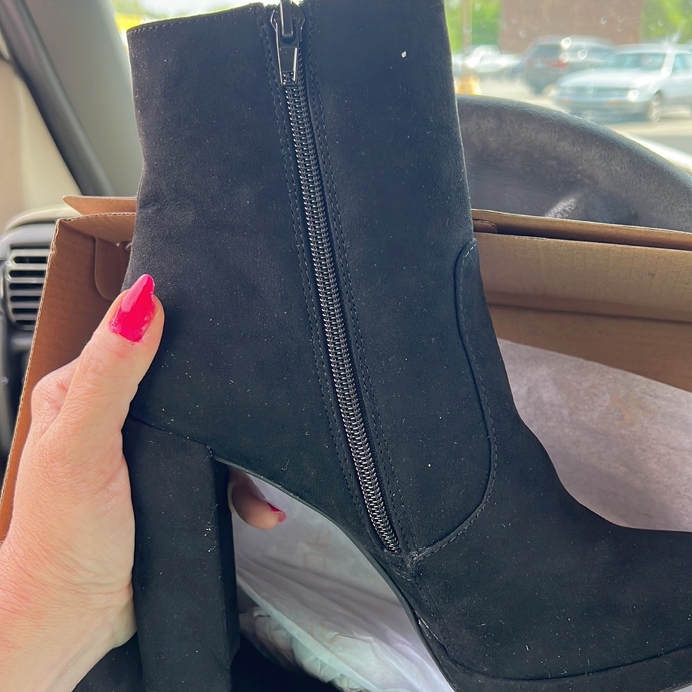 Booties - Picture 3 of 4